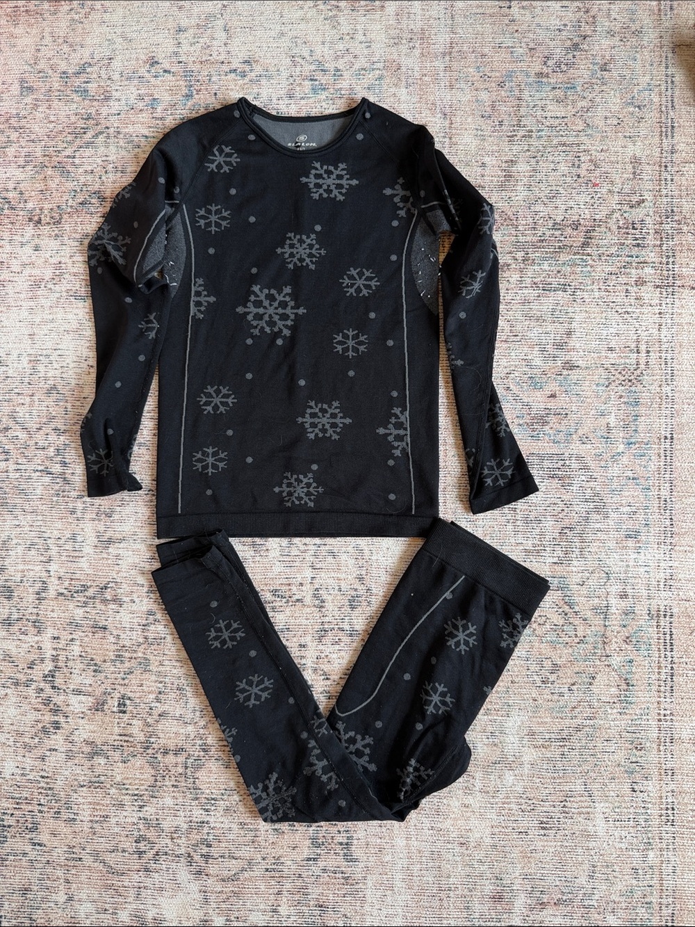 Slalom Kids Black Snowflake Thermal Long John Set - Long Sleeve Top & Pants